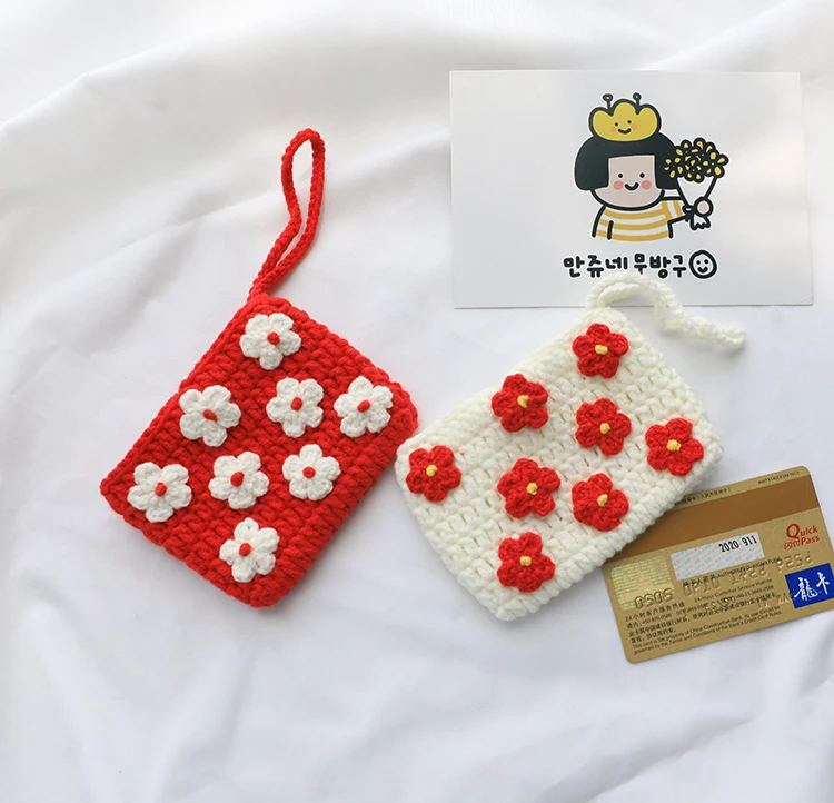 BOMHCS Dompet lengan pelindung kartu kredit ID Crochet dompet perubahan koin Mini