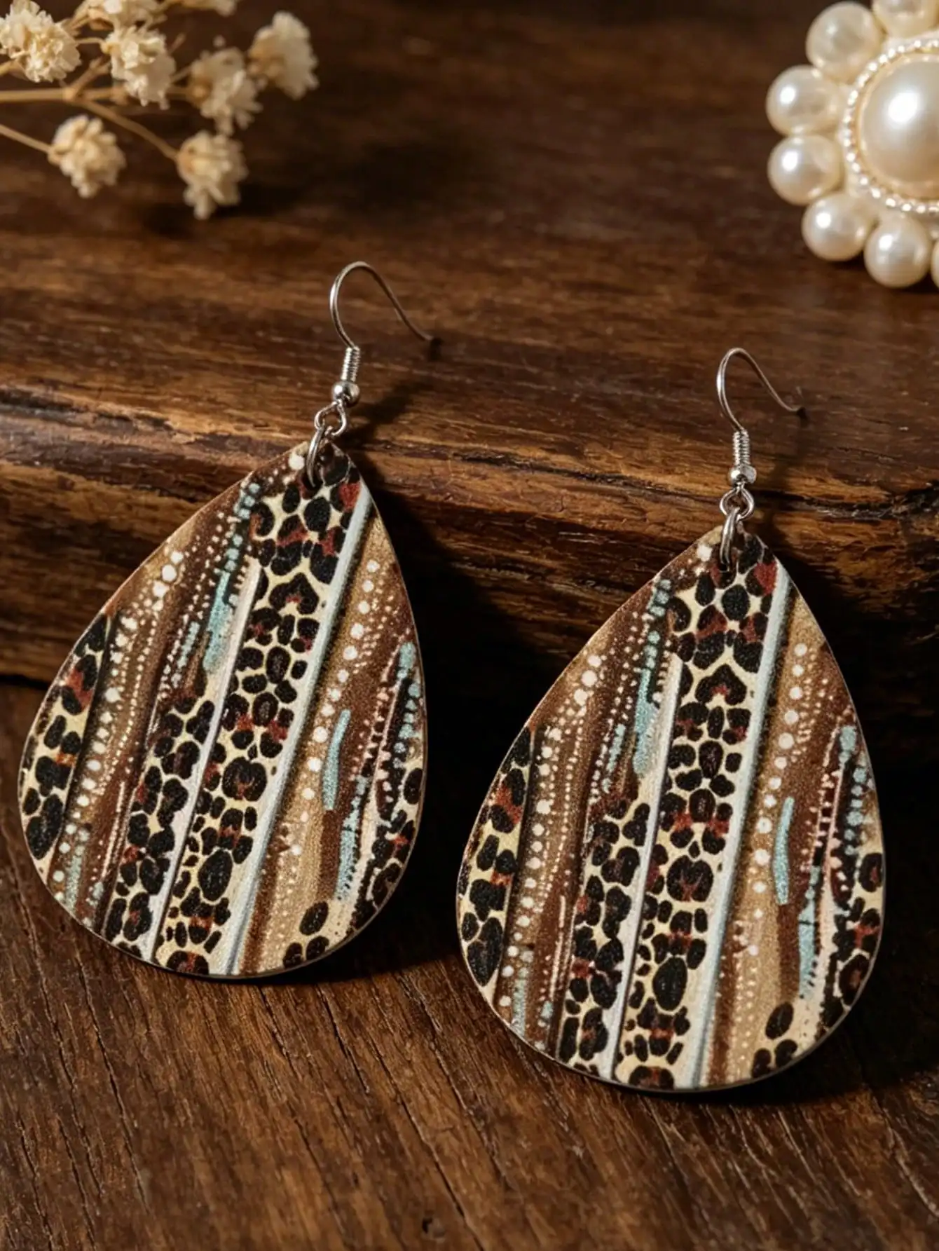 1 Pair Bohemian Vintage Contrast Color Leopard Print Striped Teardrop Earrings, Versatile European & American Style
