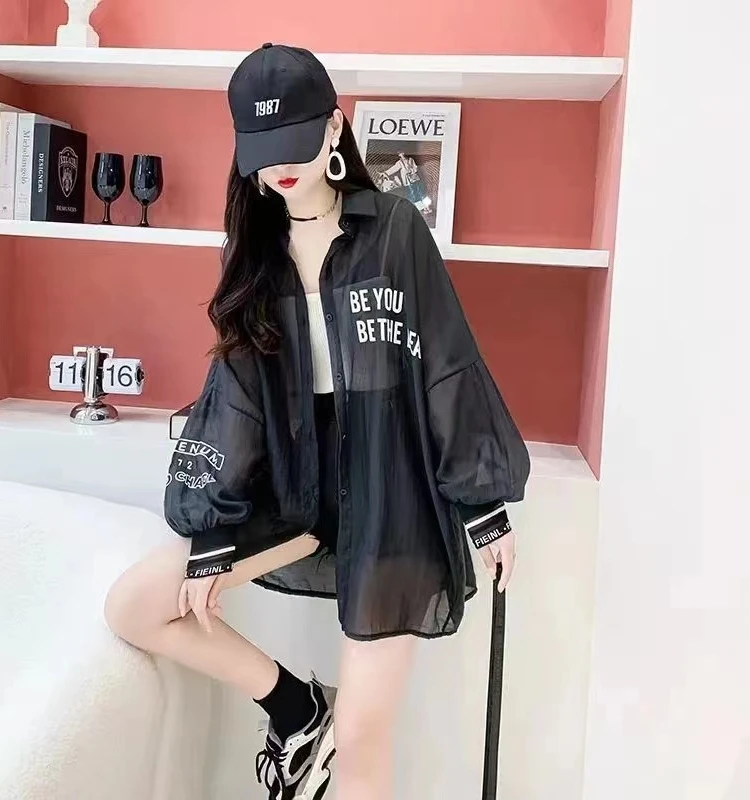 เสื้อคลุมกันแดดผ้าชีฟองบางเบาสำหรับผู้หญิง สไตล์เกาหลี รุ่นอเนกประสงค์ ใส่สบายในฤดูร้อน