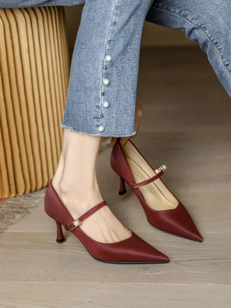 

Spring 2025 High Heels for Women Sexy Bury Wedding oes Mary Janes Thin Heel Retro Sle Faionable Par oes