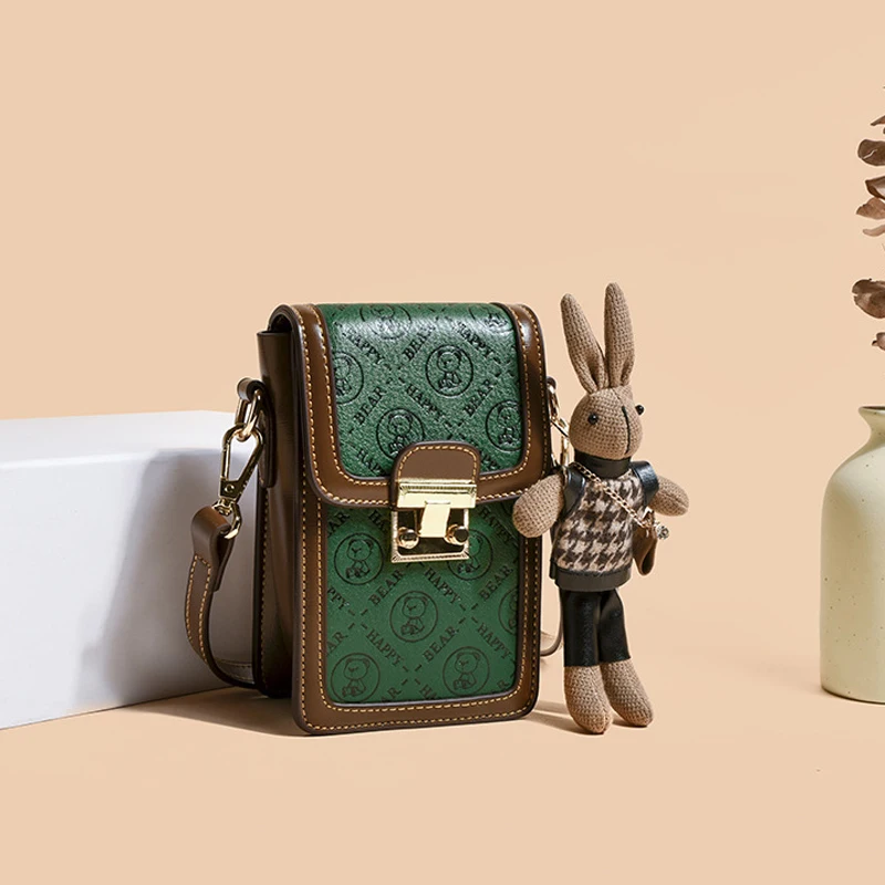 Mobile Phone Bag 2023 New Vintage Green Crossbody Bag Popular Versatile One Shoulder Bag Fashionable Little Bear Bag Female