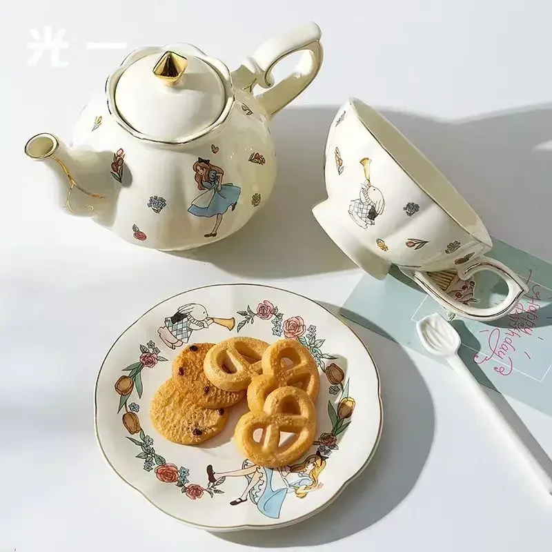

Alice Ceramic Teapot and Cup Set Perfect Birthday Gift for Tea Lovers Cartoon princess heart Alice in Wonderland Teapot Mug set
