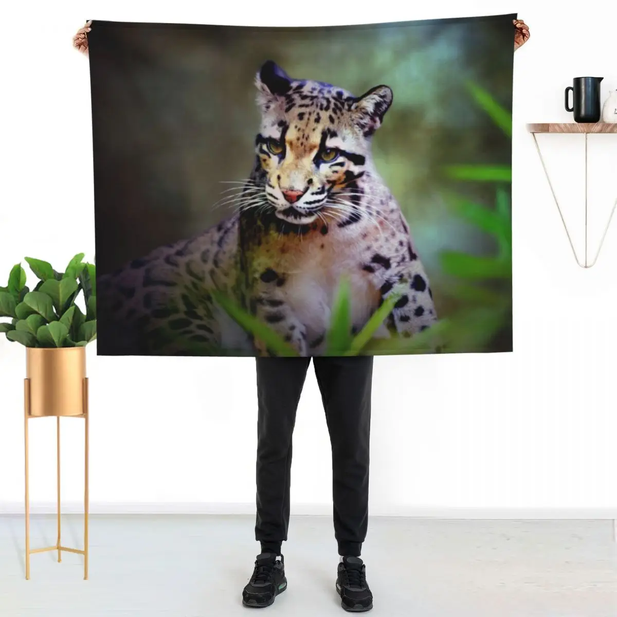 Clouded Leopard Cub Throw Blanket Polar Soft Big Hairys Sofa Cute Plaid for winter Blankets