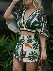 Conjunto de 2 piezas con estampado de plantas para mujer, traje de falda con cuello en V, Top corto y falda, traje de playa para verano, 2021