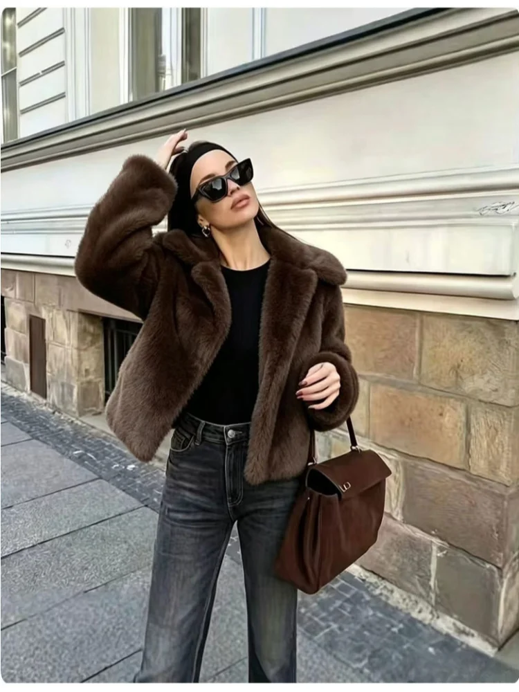 Women's Faux Fur Cropped Jacket Lapel Collar Open Front Long Sleeve Loose Warm Fluffy Outerwear Cozy Winter Daily Street Outfits