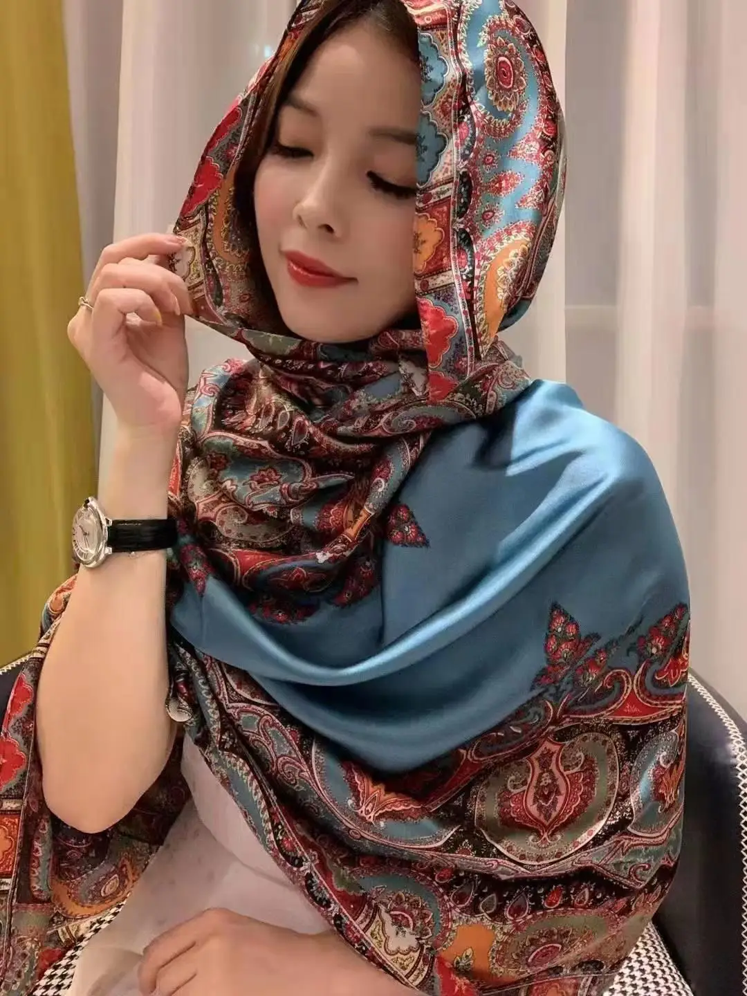 Spring Scarf Women\'s Luxury Design Scarf Silk Smooth Scarf Soft Muslim Headband Shawl Beach 90x180cm