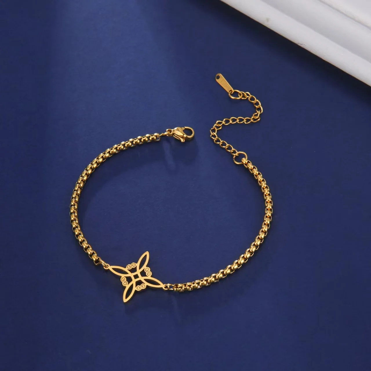Witch Knot Irish Knot Bracelet - Women's Fashion Simple and Stylish Charm Accessory - view 6
