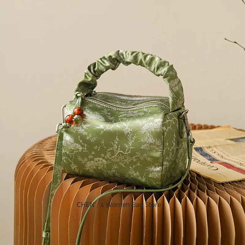 

New Chinese Style Small Handbag Women's Fashion Summer Trend Chain Crossbody Bag Handheld Versatile Soft Material Crossbody Bag