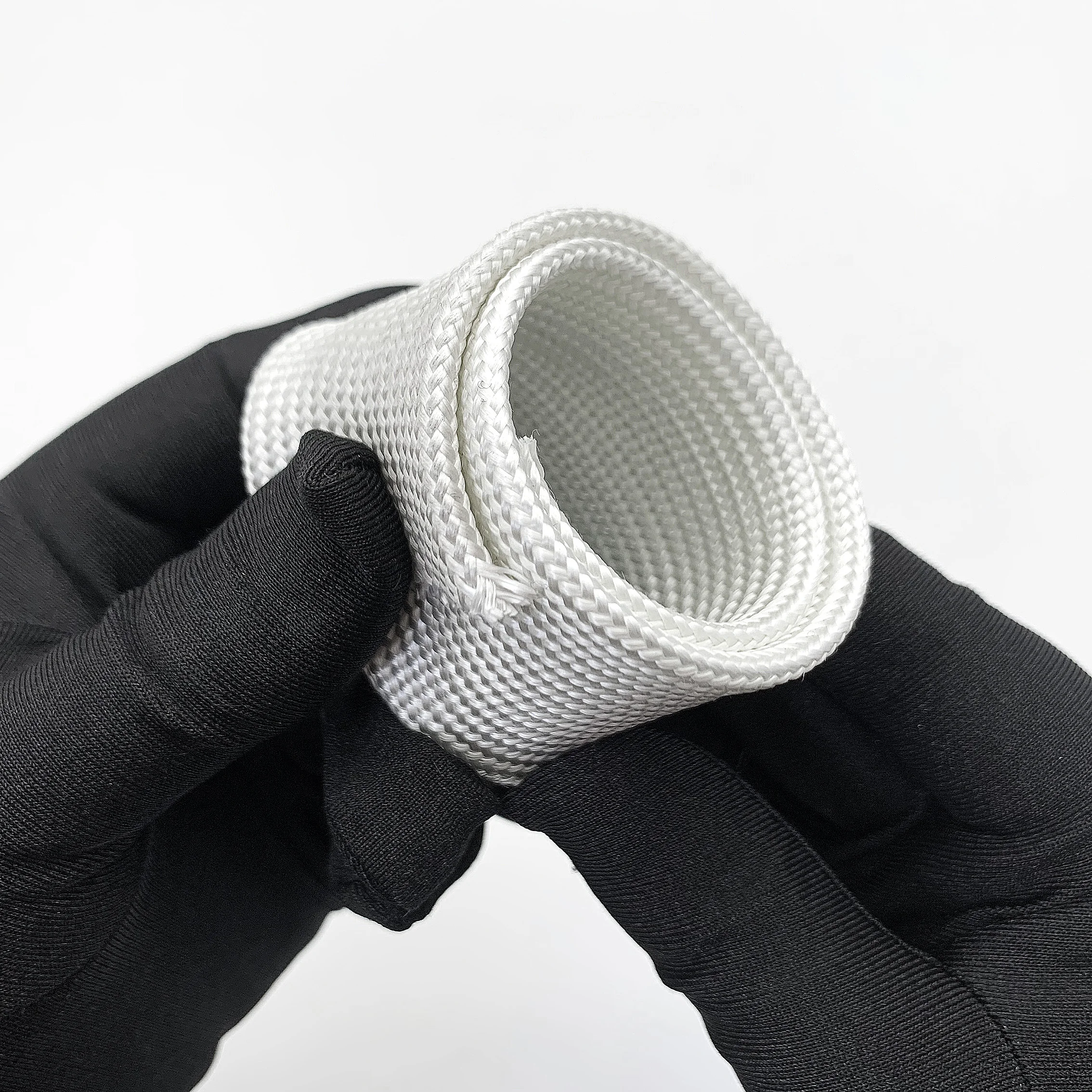 Fiberglass Sleeve ID 0.5 1 1.5~ 30mm Glass Fiber HTG Tube Flexible Cable Protector with Superior Heat & Chemical Resistance