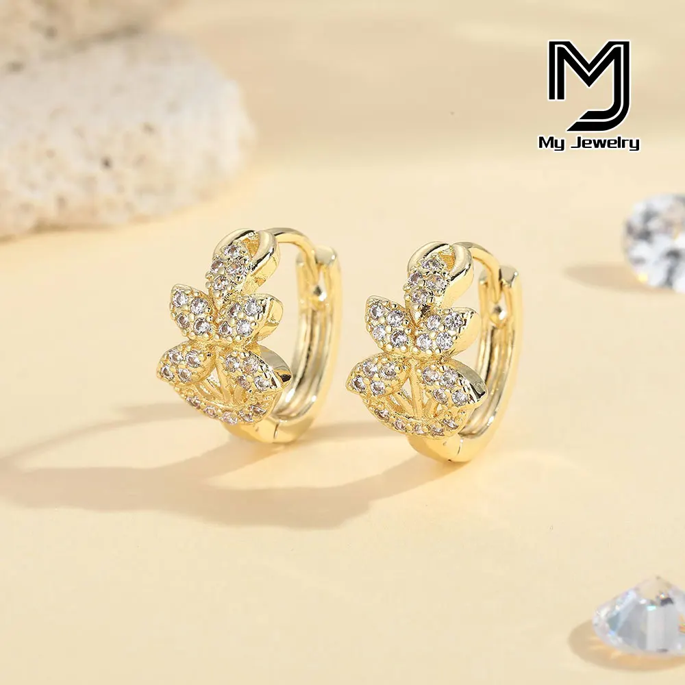 European and American Style Light Luxury Zircon Women's Fashion Flower and Leaf Copper Earrings, 14K Gold-Plated, Exquisite Gift for Girls, Party, Simple Luxury, Platinum-Plated, Gift for Girlfriend, Daily Wear