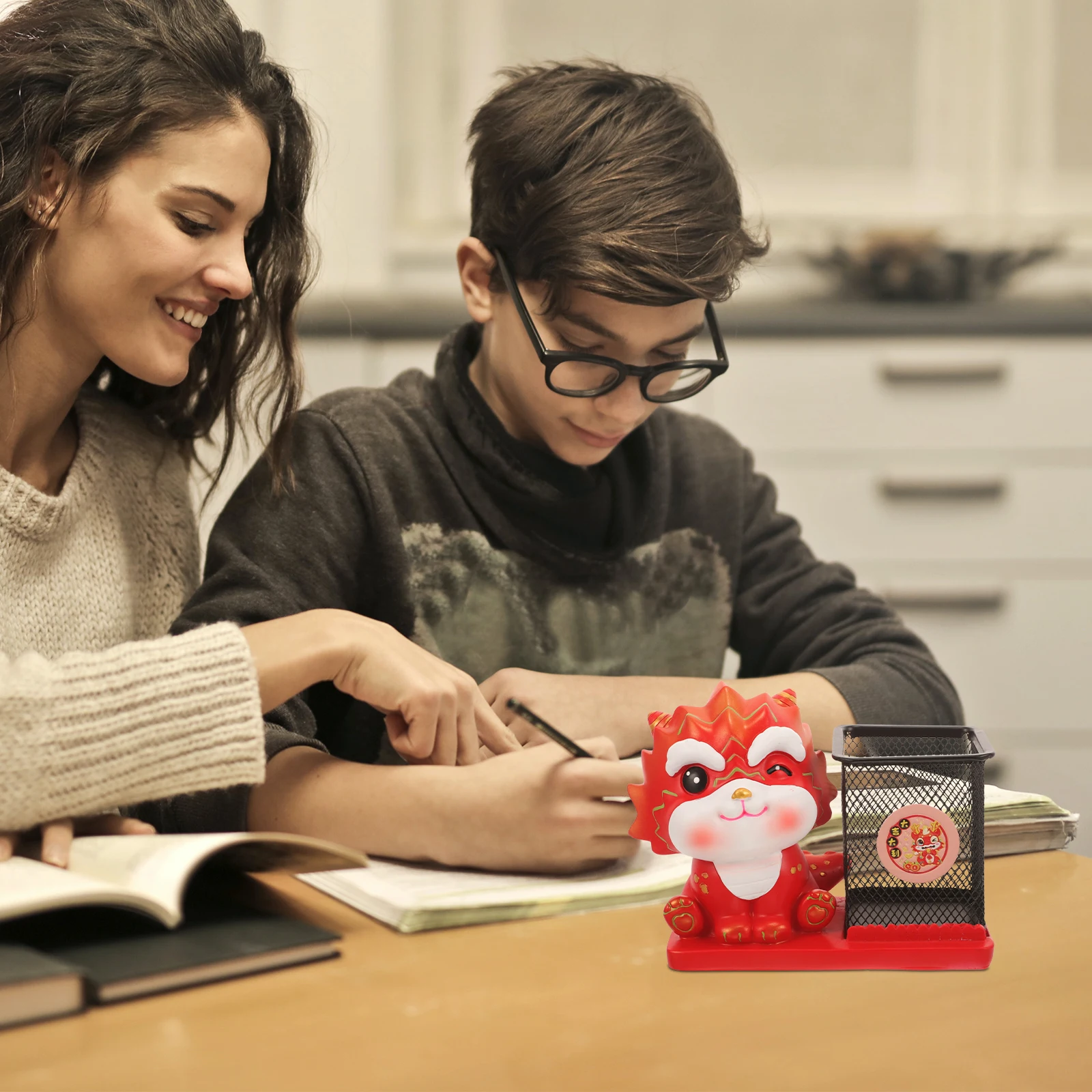 

Dragon Year Pen Holder Resin Zodiac Desktop Organizer Pencil Storage Bucket For Desk Office Stationery Makeup Pens