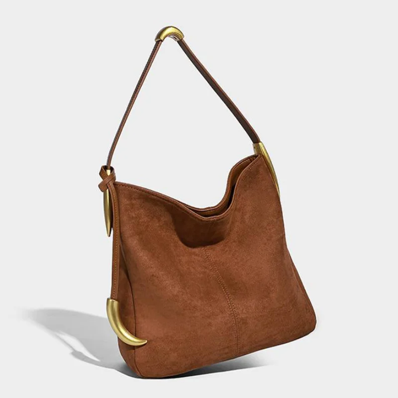 

Женская замшевая сумка на плечо, модная классическая сумка из бычьего рога с металлическим дизайном, внешний карман, женская сумка, роскошная сумка-ведро большой вместительности