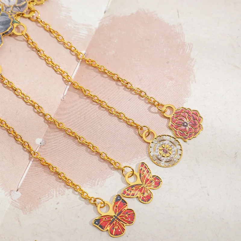 1pc Vintage Clock Flower Metal Bookmark – Metal Chain Pendant Reading Tool for Students Teachers Birthday Gift for Writers view 6