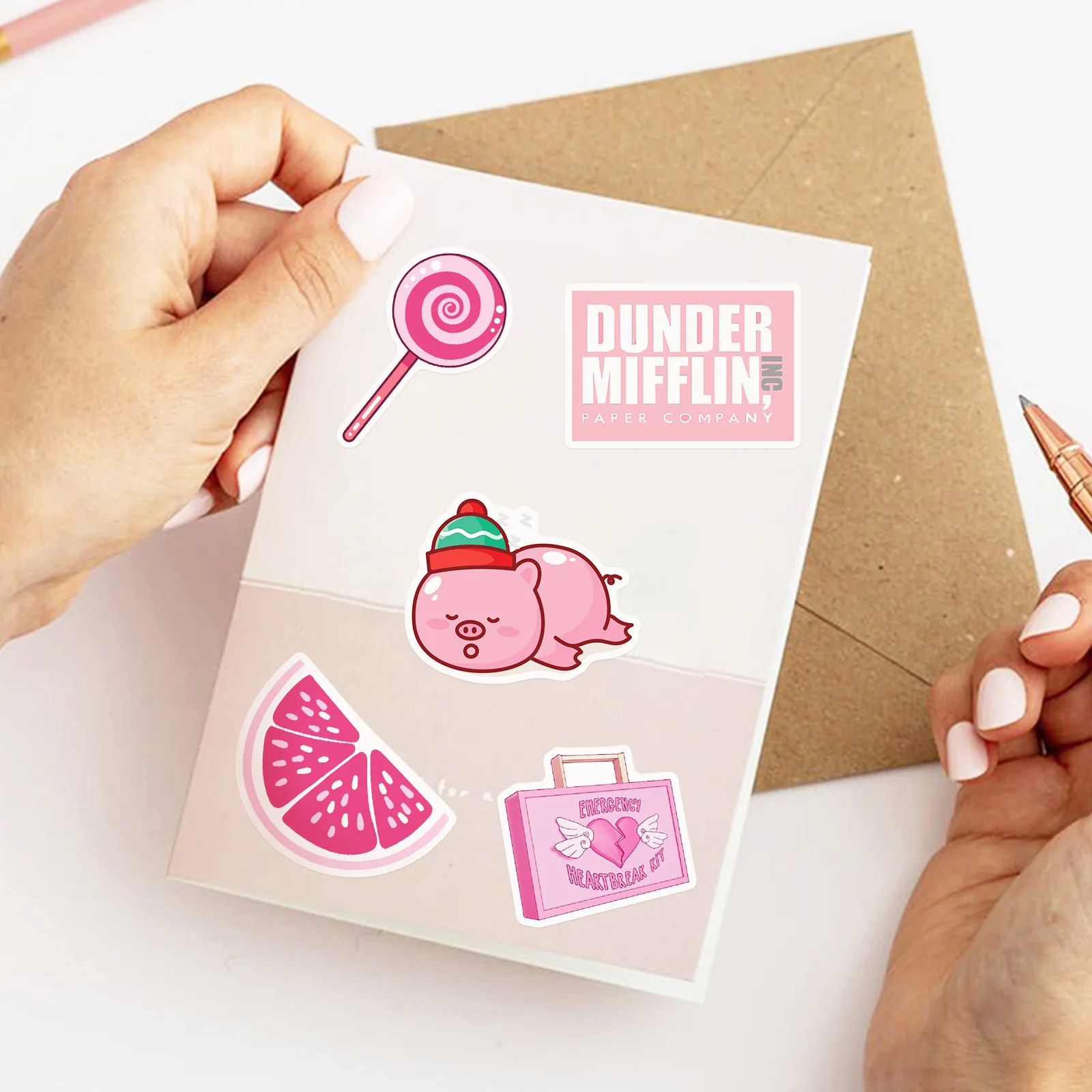 50pcs/Pack Pink Mixed Stickers Cartoon Cute Girl Little Fresh Girl Stickers Envelope Suitcase Waterproof Sticker