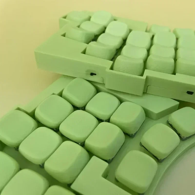 TOTEM Draadloos laag profiel gesplitst toetsenbord FDM Print Shell Keycap Aangepaste ZMK Bluetooth/bedraad gesplitst mechanisch toetsenbord Ergonomie
