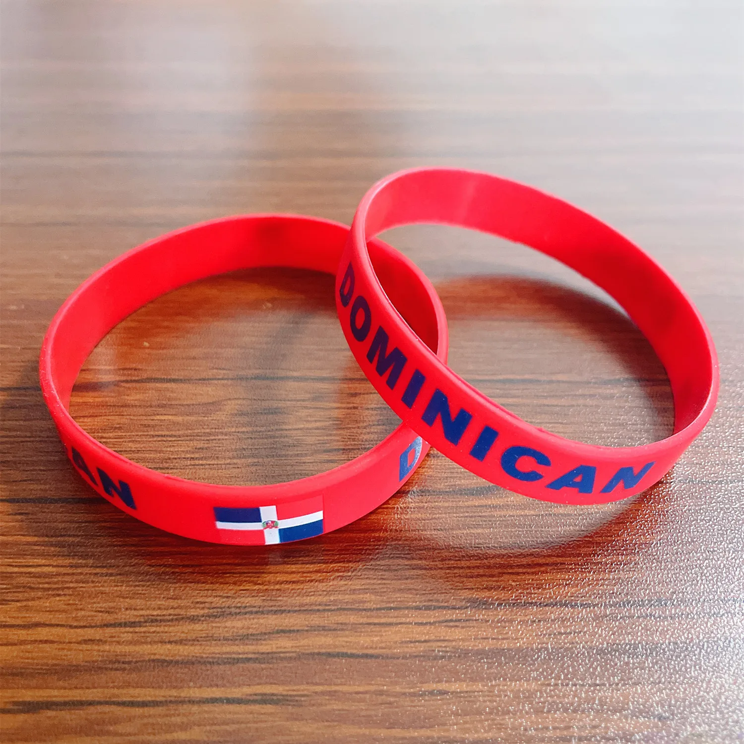 2pcs Dominican Flag Silicone Bracelets Sports Game Wristbands National Wrist Strap for Men Women Rubber Band Fashion Accessories