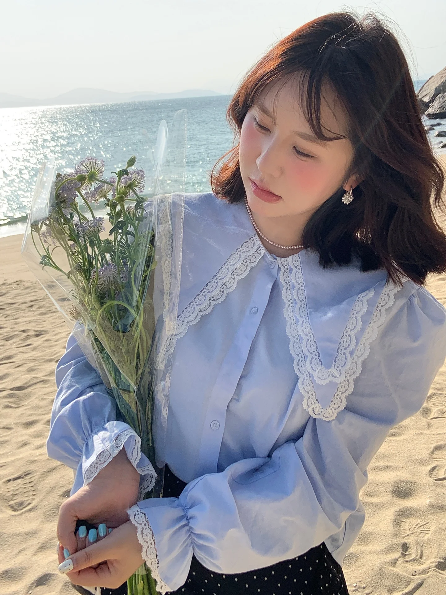 

Korean Sle Lace Trim irt Women's Sweet Blouse Bell Sve Turn-down Collar Long Sve Cotton Spring Summer Faion