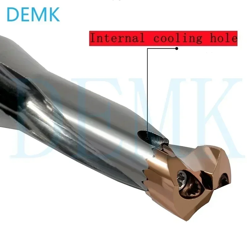 Taç Yüksek hızlı bit 10-25.8mm Karbür uç CNC Şiddetli delik işleme indekslenebilir Paslanmaz çelik işleme kılıç dişli matkap