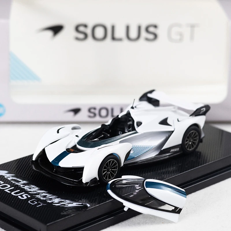 CM 1:64 Solus GT V10 White Removable Roof Diecast Diorama Car Model