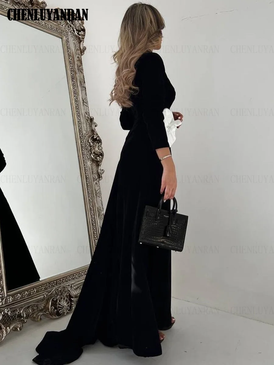 Velour Black Formal Occasion Dresses 2023 High Neck Elegant Ball Gowns Full Sleeves A-line Evening Party Gowns فساتين الحفلات