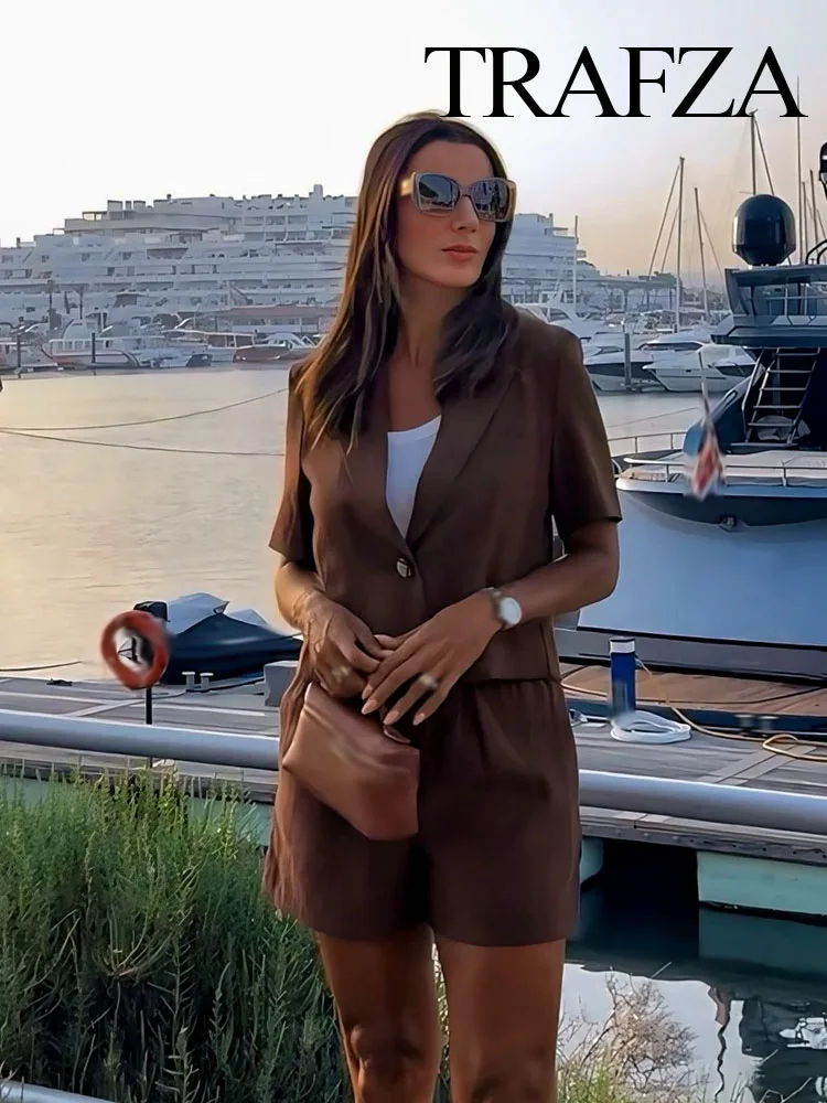 

TRAFZA Women's Fashion Chic Suit Solid Lapel Short Sleeve Casual Blazer Coat+Side Pocket Elastic Waist Belt Decorate Shorts