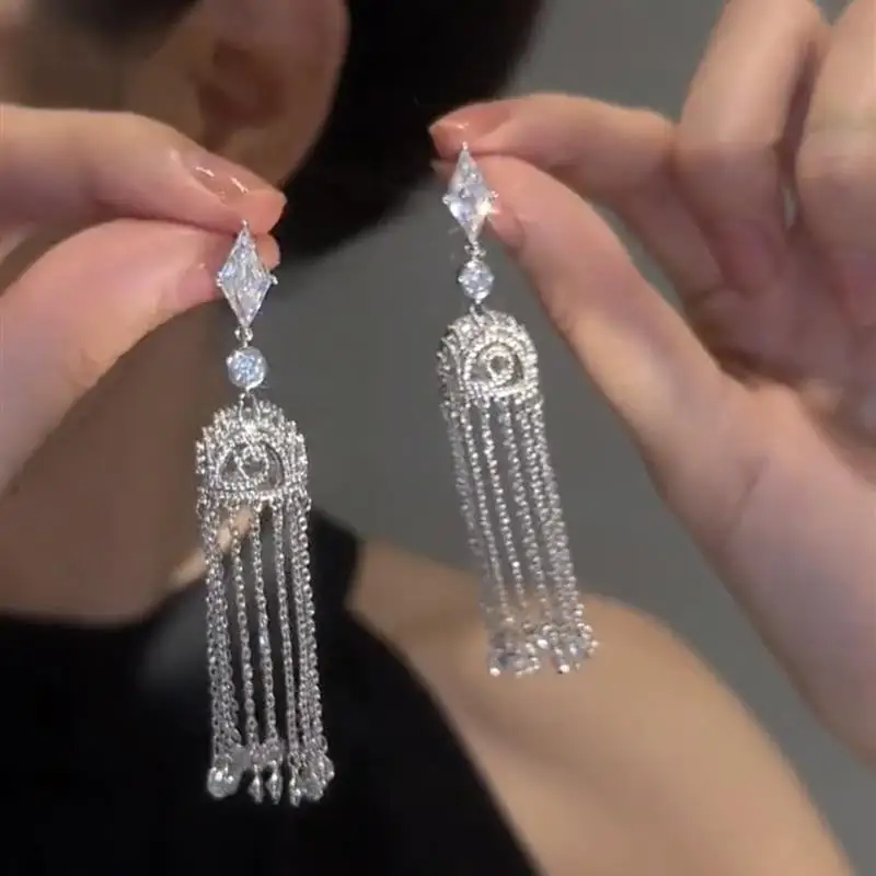 Silver Needle Diamond Geometric Lantern Tassel Earrings Fashionable Light Luxury Drop Earring Niche High-end Jewelry