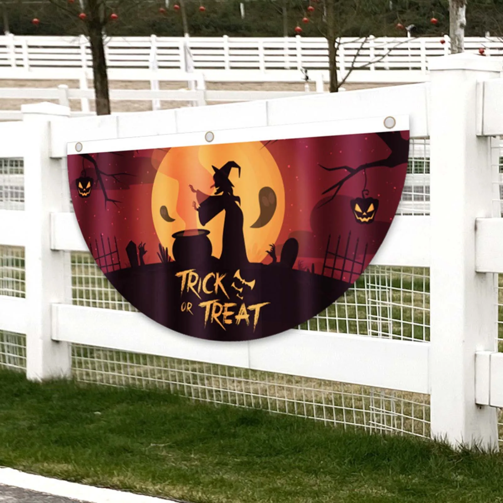 Halloween Courtyard Bunting Flag Fan-Shaped Flag Pumpkin Ghost Design Props for Friend Family Neighbors Gift