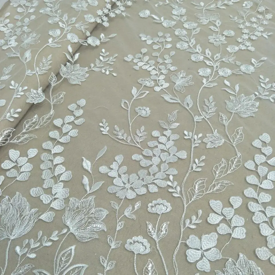 Elegant fashion bridal dress lace fabric 130cm width wedding dress fabric sequins lace selling by yard