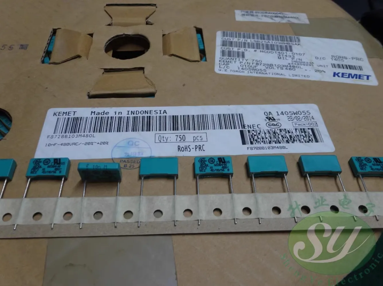 

10PCS F872BB103M480L 0.01uf/480vAC 10nf 103 X1 Film capacitance 15MM