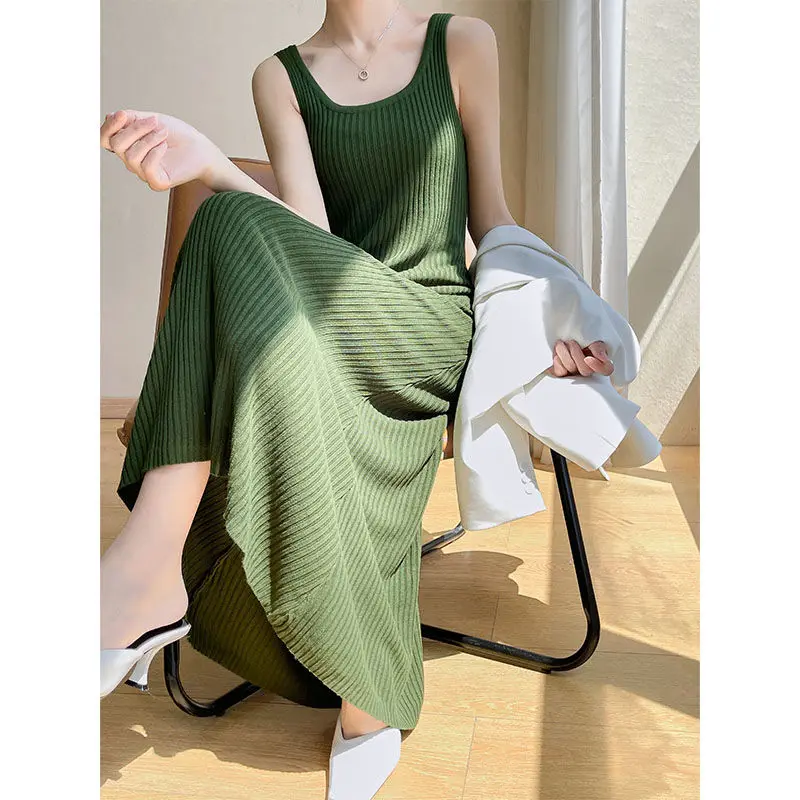 

High Quality 2024 New Women's Fashion Slim Knitted Dress Sexy Sleeveless Vest Casual Sling Long Dress