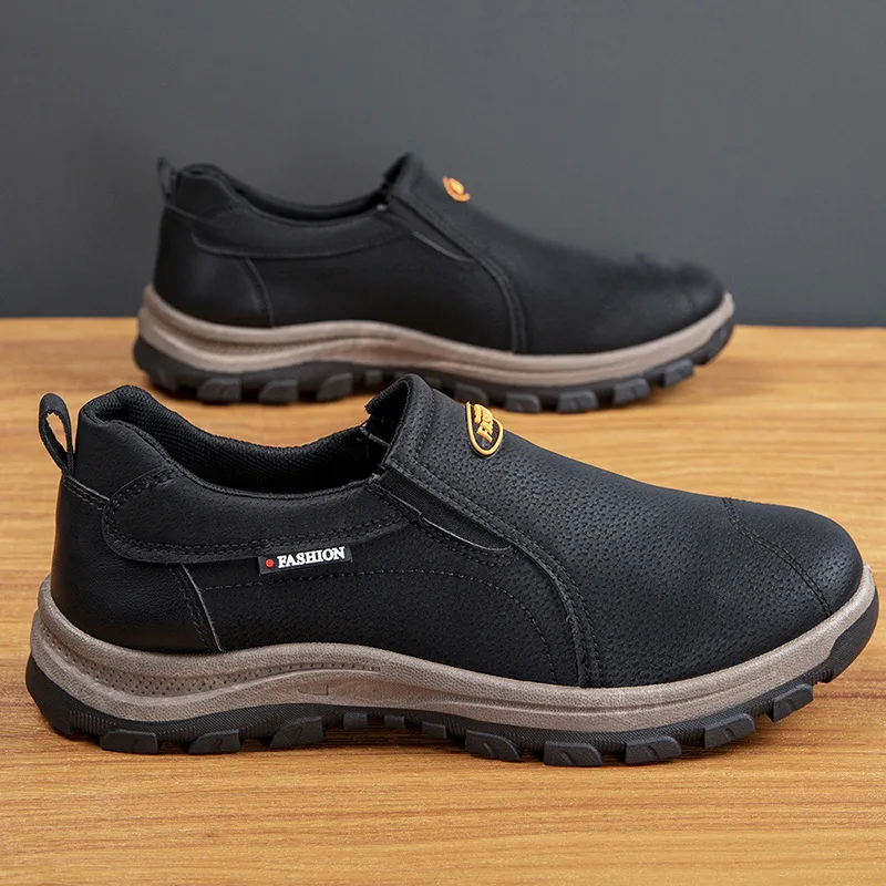

Men's soft-soled leather casual shoes, large-sized flat one-foot outdoor travel sports shoes