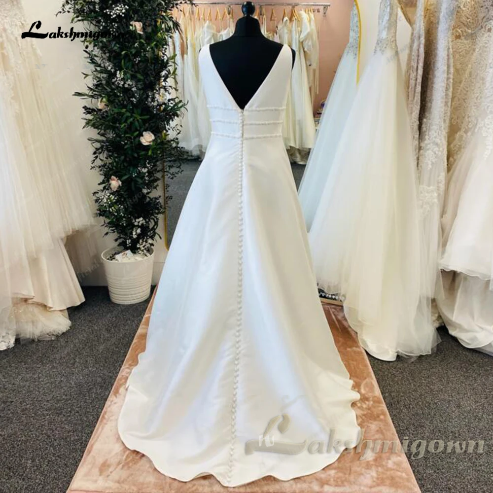 Lakshmigown Simple A Line Satin Wedding Dress 2025 Plunging V Neck Vestidos Boho Bridal Beach Wedding Gowns Sleeveless