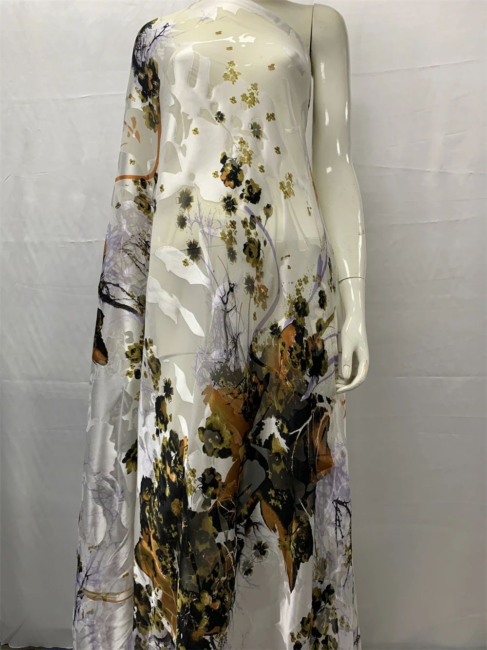 

High Quality Soft Silk Fabrics for Women,African Nigerian Burn-out Silk Cloth , Tulle Silk Fabric, 5 Yards Somali Dirac