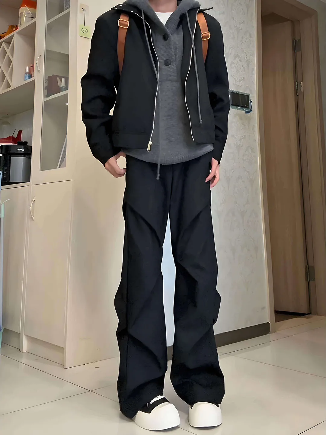Cleanfit Men's Bla Pleated Flared Pants Spring Season Drapey Wide Leg Workwear Trousers Chic Knife  Suit Pants