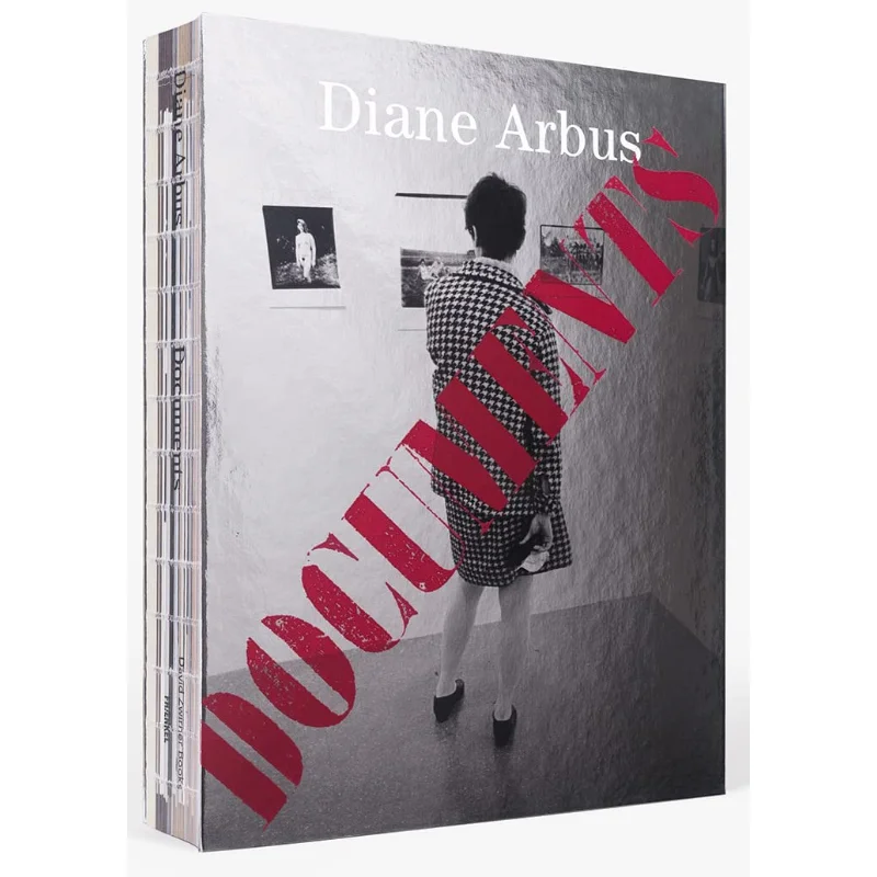 

Документы Diane Arbus Книги Diane Arbus Дэвида Zwirner 9781644230657 Книга