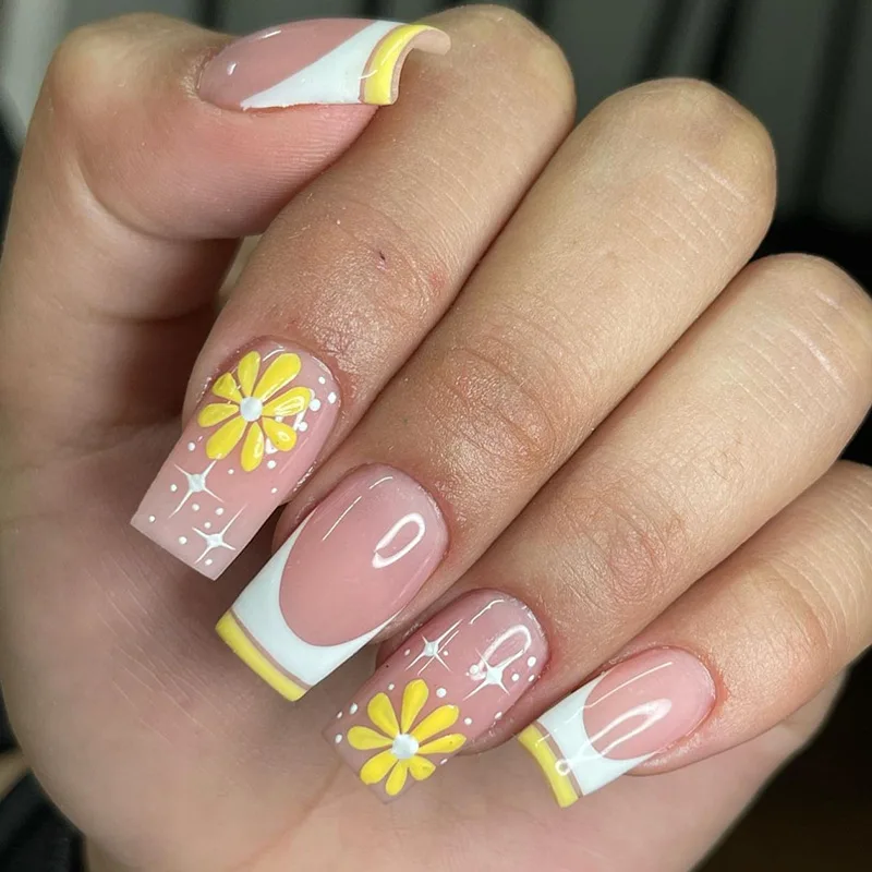 

24pcs Yellow French Press on Fake Nails Tips Spring Summer Flower Mid-length Square Full Cover Nail Art Wearable Ins False Nail