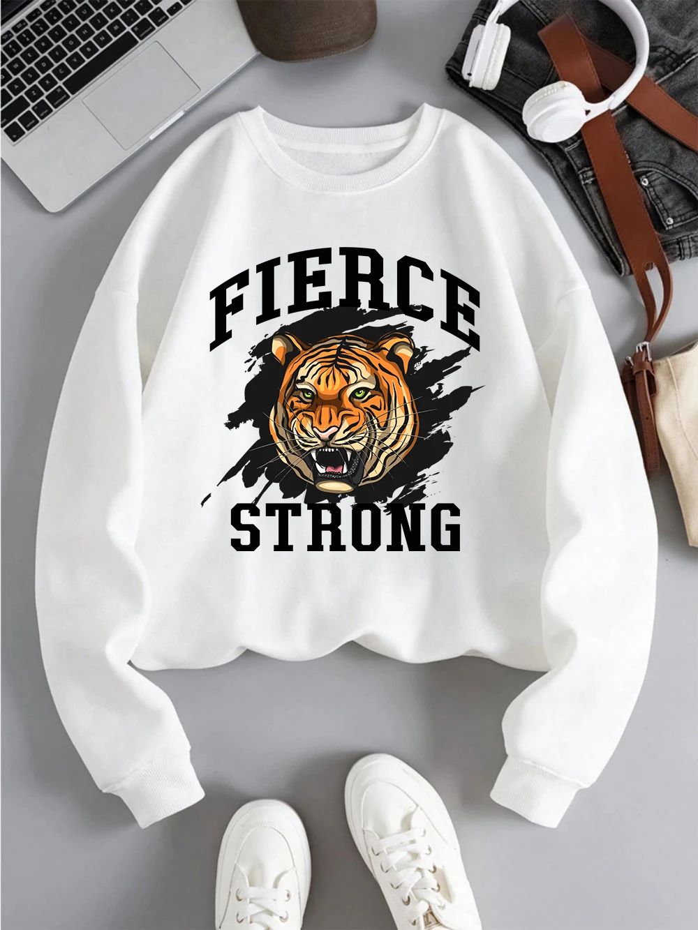 

Autumn Winter Men Hoodie Fierce Strong Tiger Printing Sweatshirt Warm Fleece Soft Loose Pullover Street Casual Couple Clothes