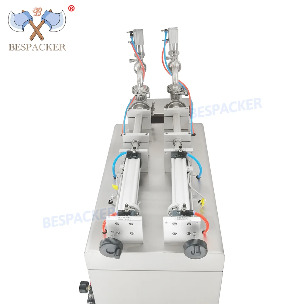 Y2WLD-1000 فوور الدائمة 2 رؤساء ماكينة حشو السائل عصير الفاكهة المياه المعدنية التلقائي