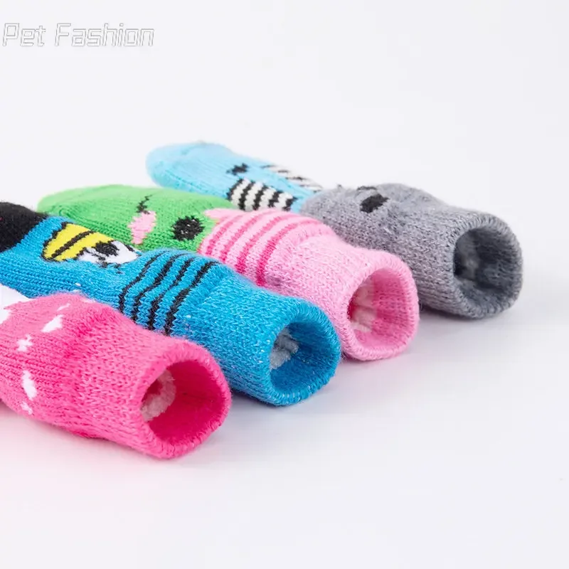 4Pcs Cute Pet Dog Socks with Print Anti-Slip Cats Puppy Shoes Paw Protector Products for Small Breeds Spitz York Dogs Chihuahua