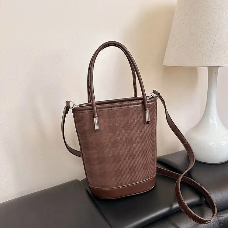 

2025 Minimalist Shoulder Bag, Fashion Zipper Purse for Women, Chic Crossbody Tote Versatile Day-to-Night Bag Elegant Sling Bag​