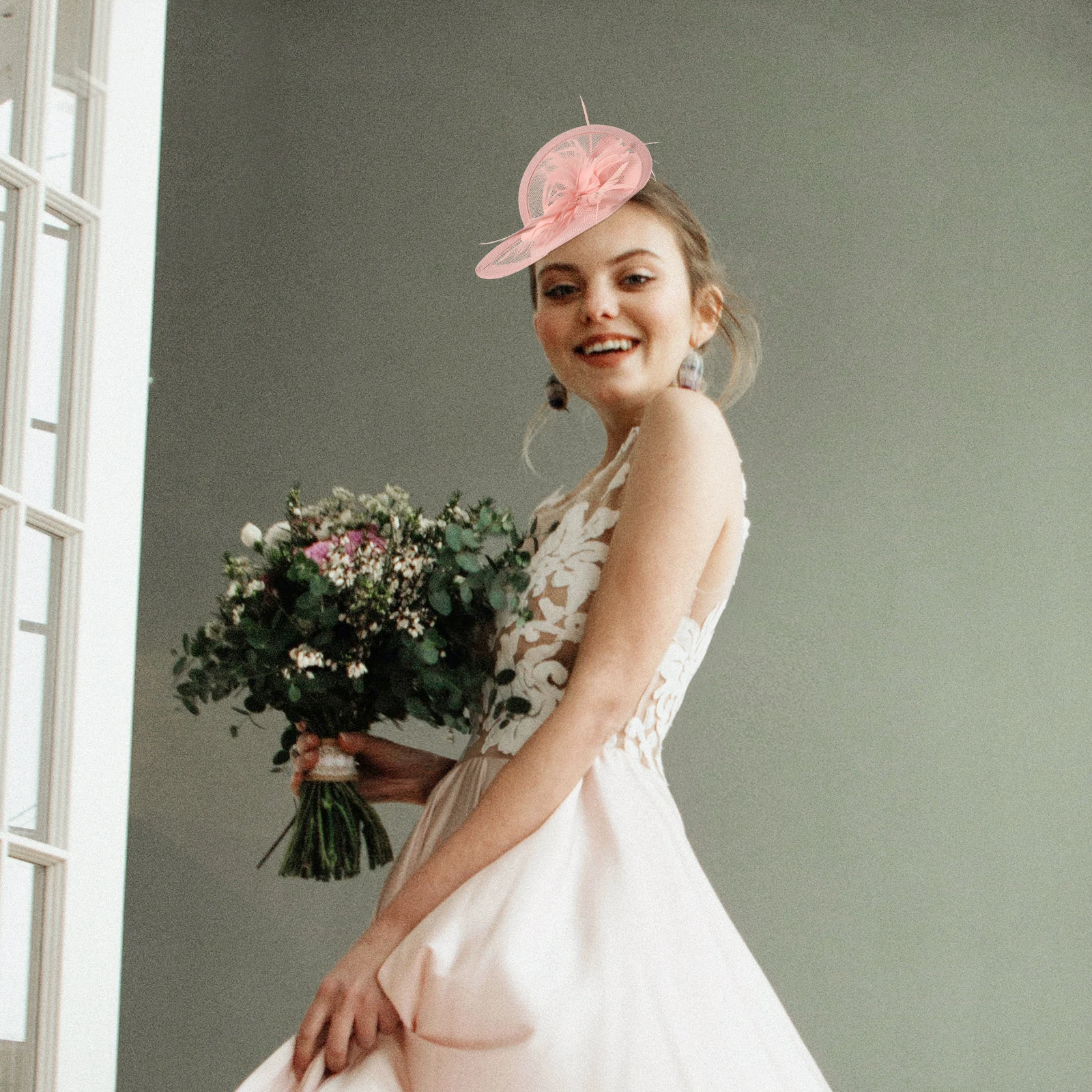 

Retro British Hat Bridal Pink Hair Accessory 1920 Flapper Tea Party Decorations For Women Prom Tea Party Women Fascinator