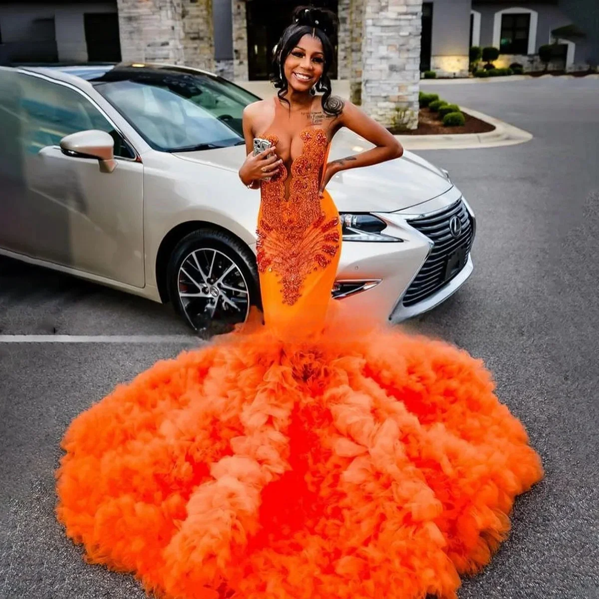 

Роскошное оранжевое длинное платье для выпускного вечера для темнокожих девушек, с кристаллами и оборками, для дня рождения, африканское вечернее платье, индивидуальный пошив, 2026
