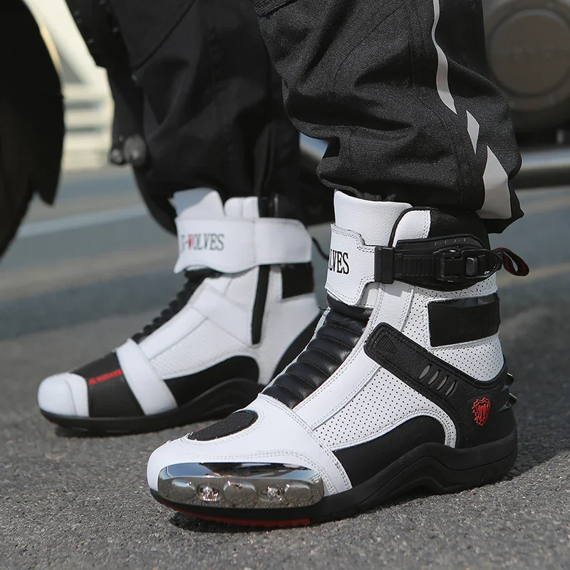 JG.WOLVES Outdoor Riding Boots Motorcycle Boots Men's Plus Size High-top Safety Protection Motorcycle Shoe Cross Country Boots