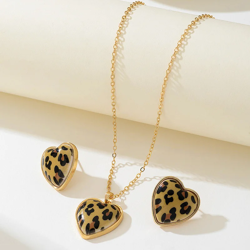 

Vintage Heart Necklace Women's Instagram Acrylic Leopard Print Earring New Trendy Personalized Chains Necklace Jewelry Set