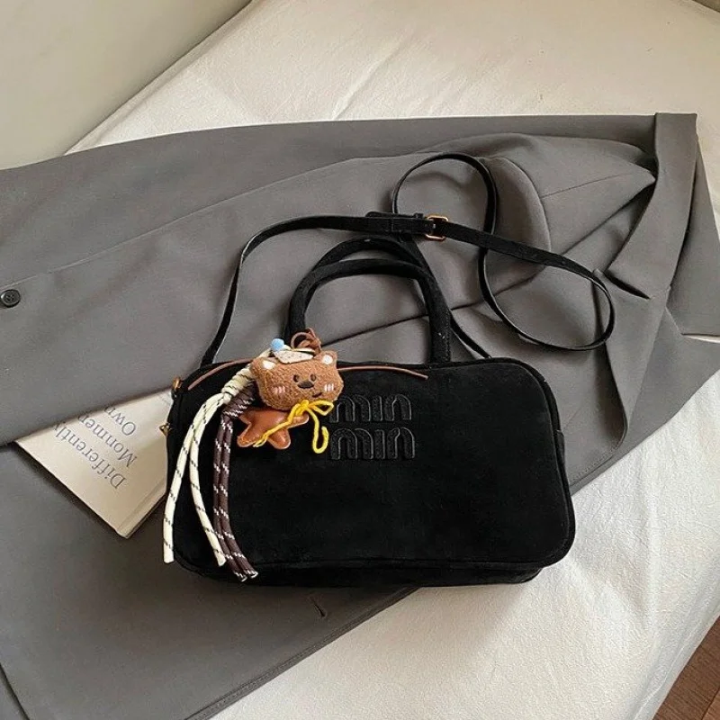 

High-End Women's Tote Bag Crafted From Premium Leather Featuring Trendy Design And Paris Vintage Style​