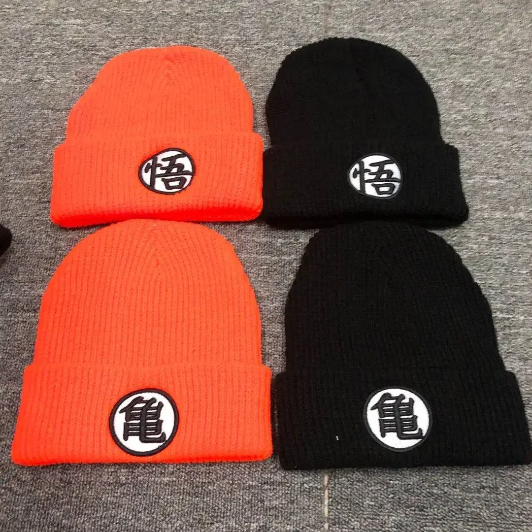 Gorro de dibujos animados de Dragon Ball bordado de Anime para mujer y hombre, gorros cálidos tejidos para invierno, gorros informales con puños de Hip-hop sólidos