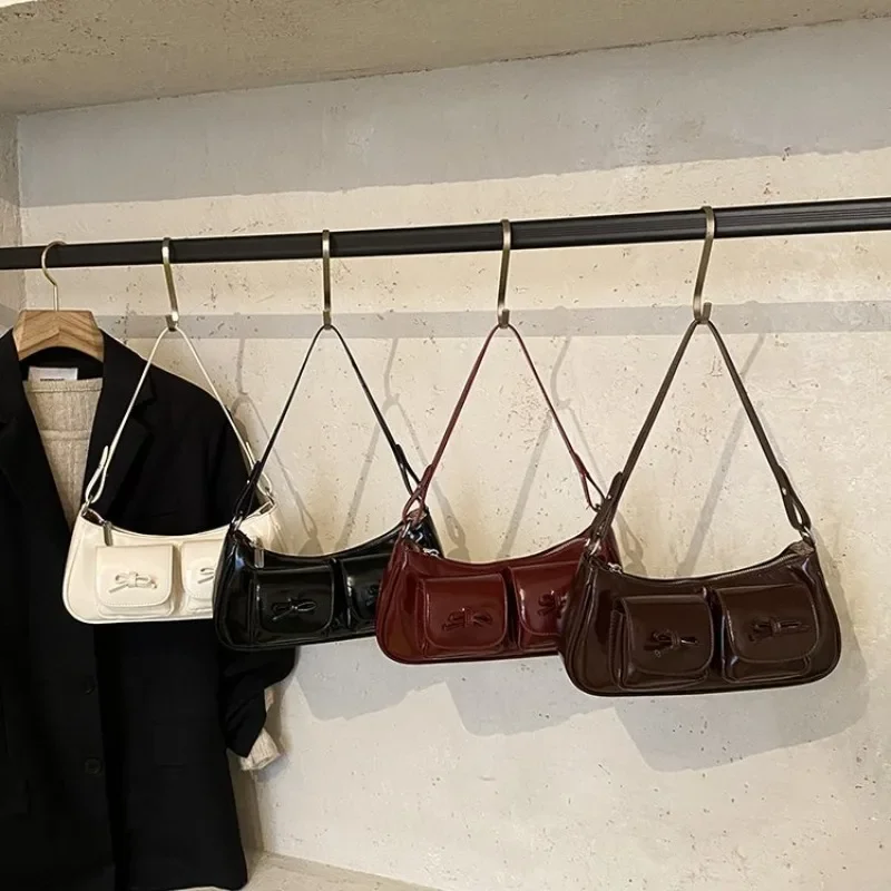 

Minimalist Stylish Designer Diaper Bag For Women Crossbody Bag Luxury Leather Tote Large Capacity Unique Letter Logo Classic
