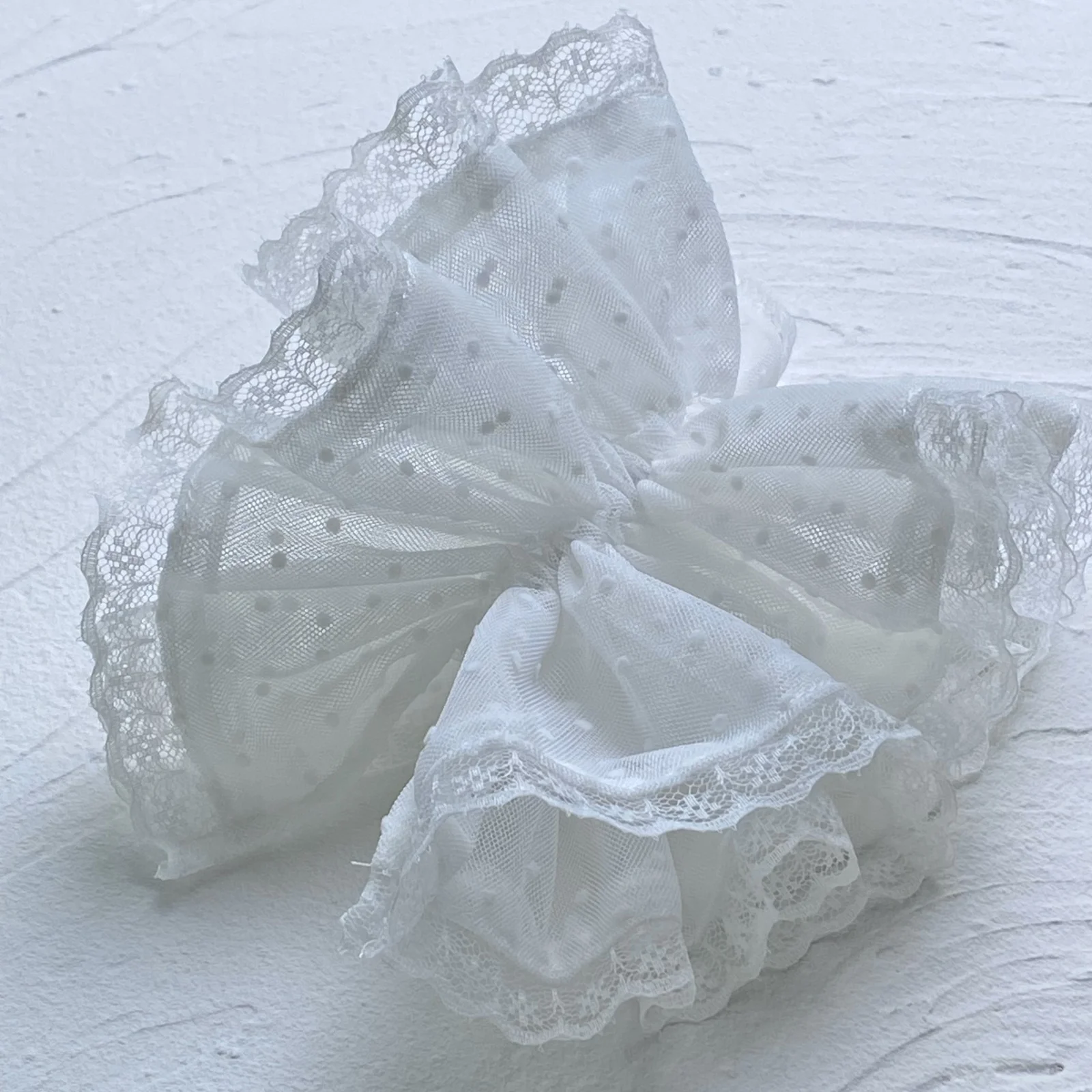 1 szt. Damski biały tiulowy zestaw do włosów, gumka do włosów w kropki i kokarda z koronkowym wykończeniem, słodkie akcesoria do włosów