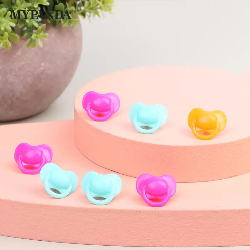 

20Pcs Miniature Doll Pacifier Expression Pacifier Toy Accessories Plastic Toys Playhouse Toys Children's Doll House（random color