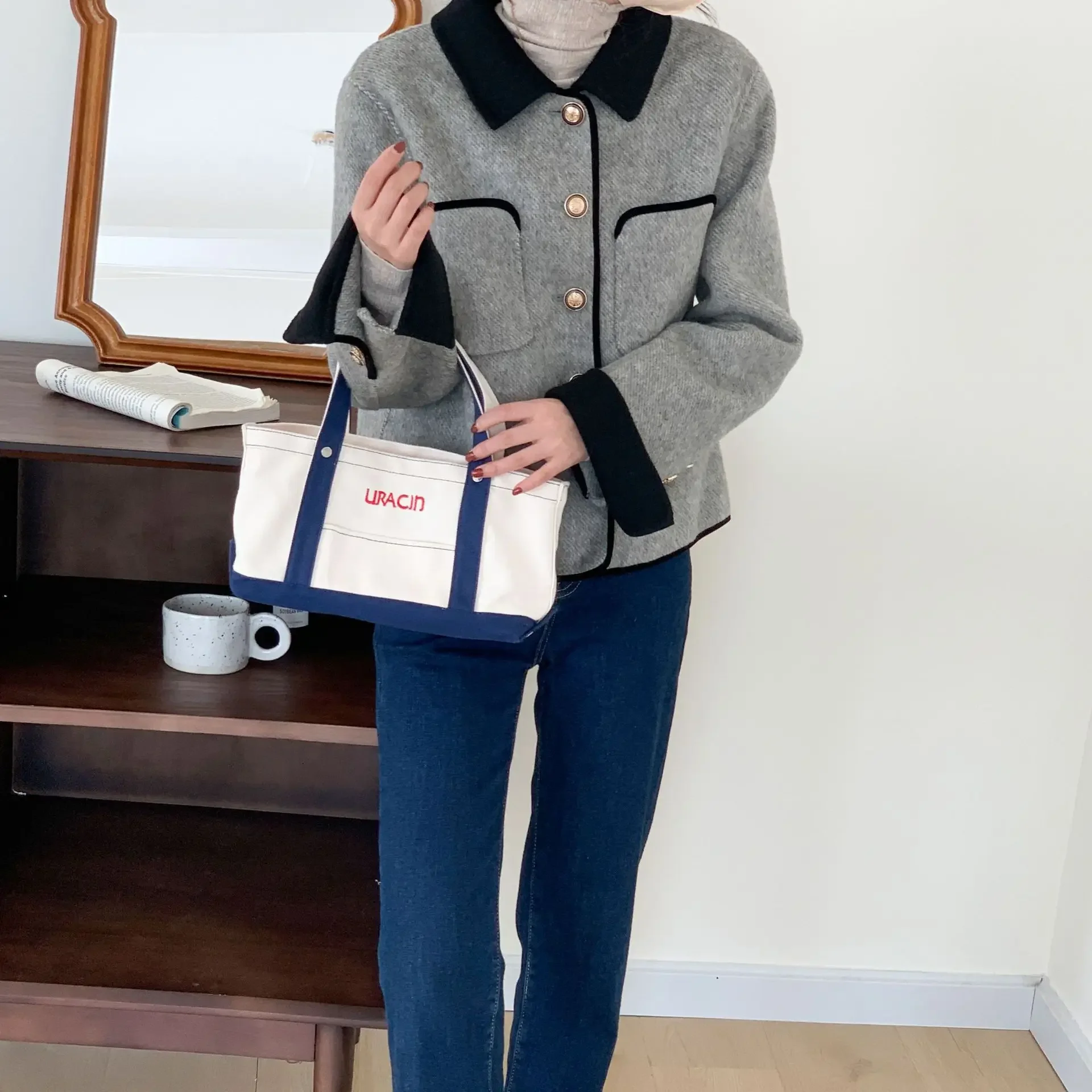 

Autumn and winter popular fashion small fragrant wind wool coat women's simple casual contrasting color lapel small double-sided